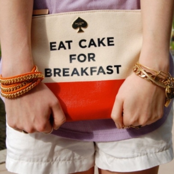 kate spade Handbags - Kate Spade call action Gia cake breakfast clutch